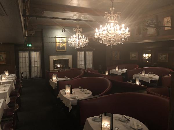 Clyde's Prime Rib Restaurant and Bar