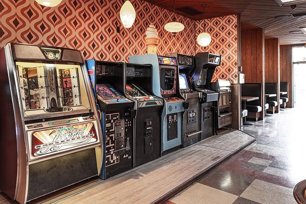 Thunderbird Lounge
