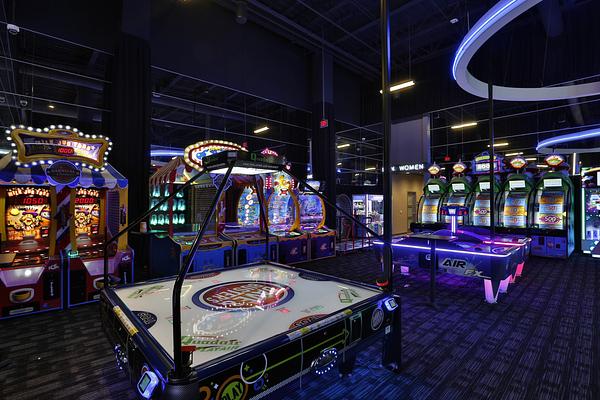 Dave & Buster's San Antonio - Rivercenter