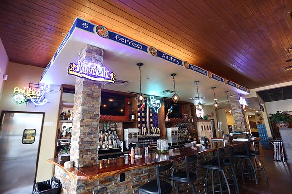 Dos Rios Mexican Bar & Grill