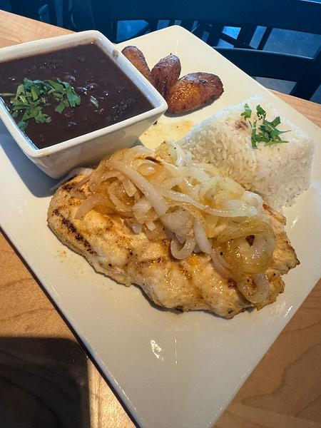 Xpadas Tandoori Bar & Grill