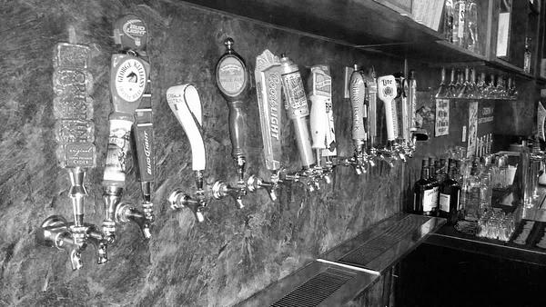 Mulligans Sports Pub