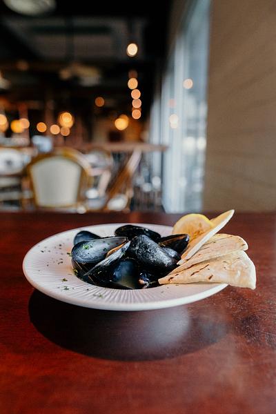 Waterman's Surfside Grille