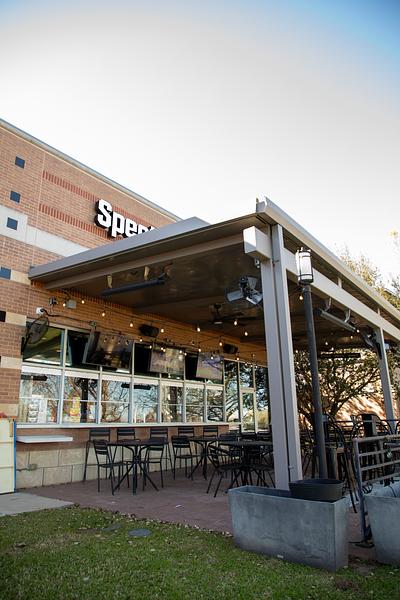 Spectators Bar & Grill - Lake Pointe