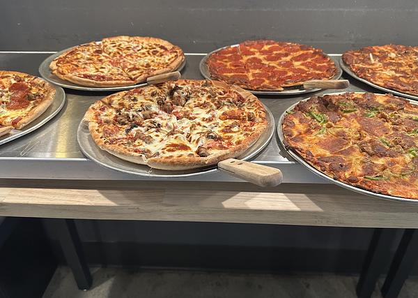 Summit Pizza