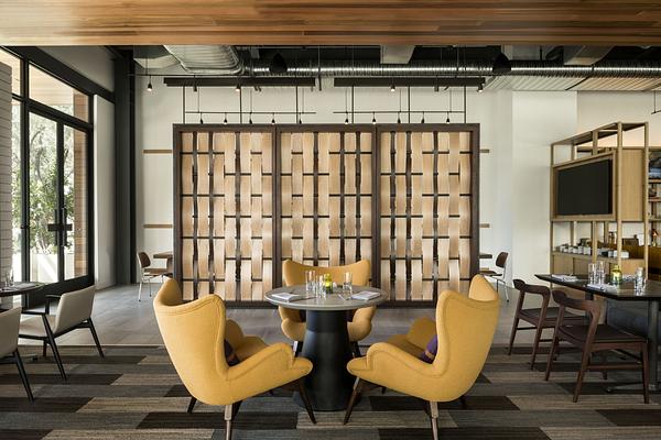 Weft & Warp Art Bar + Kitchen