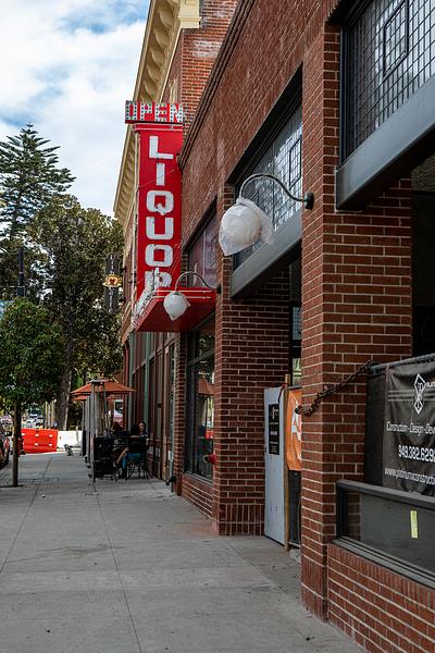 Bosscat Kitchen & Libations