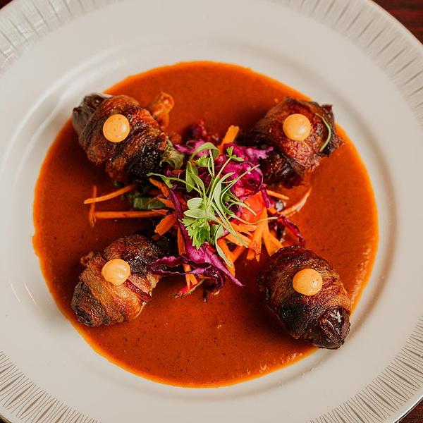 Dell' Rooster Restaurant & Bar