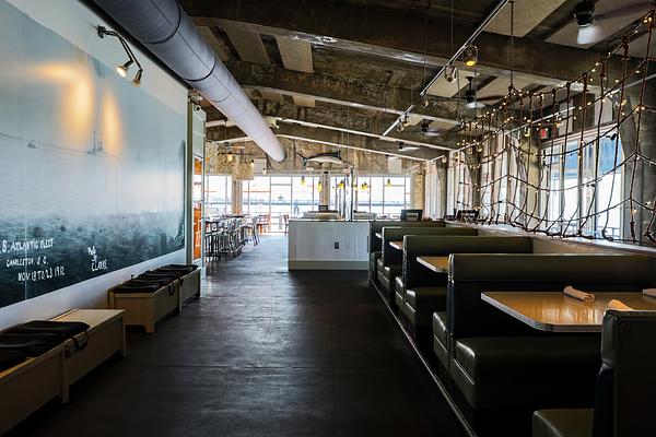 Fleet Landing Restaurant & Bar