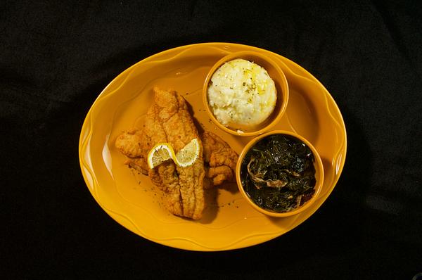 Rennee's Restaurant and Lounge
