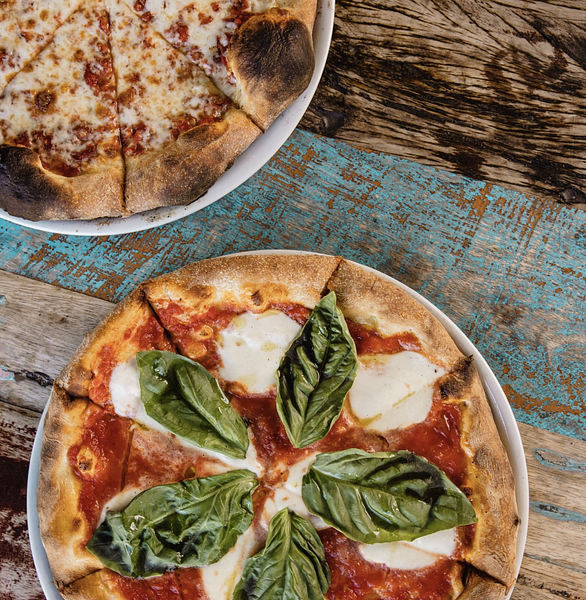 Tavola Nostra Pizzeria e Cucina