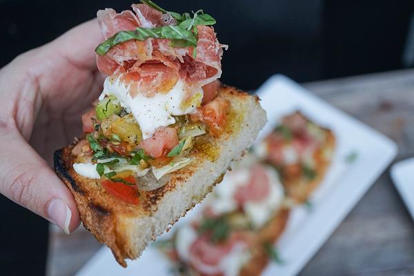 Isola Pizza Bar