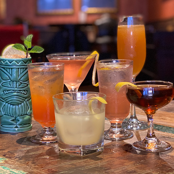 El Divino Dining & Cocktails