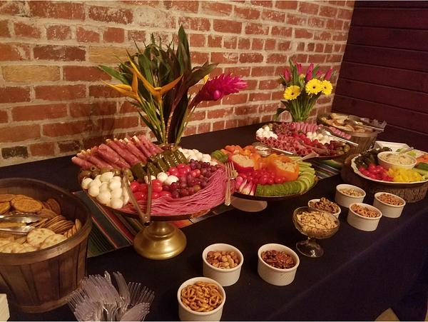 Acme Bar & Company