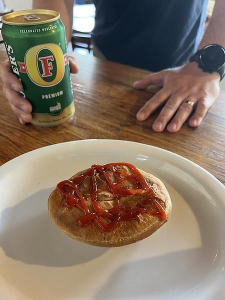 dingo's sports pub