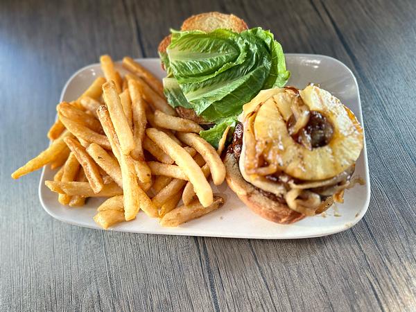 Trenchers Kitchen & Tap