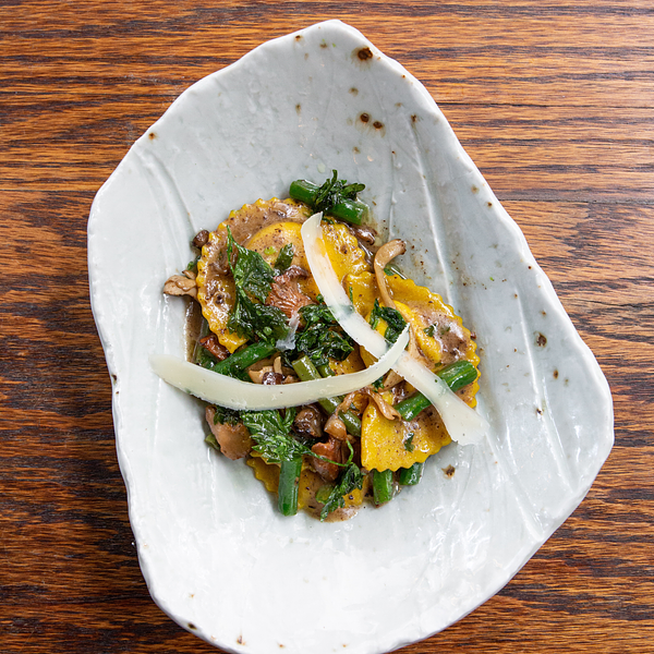 ELIS WINE BAR & RESTAURANT