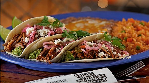 Ojos Locos Sports Cantina - Downey