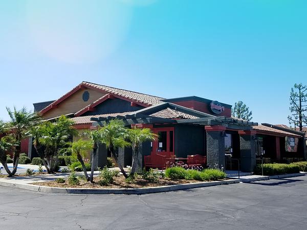 Shakey's Pizza Parlor