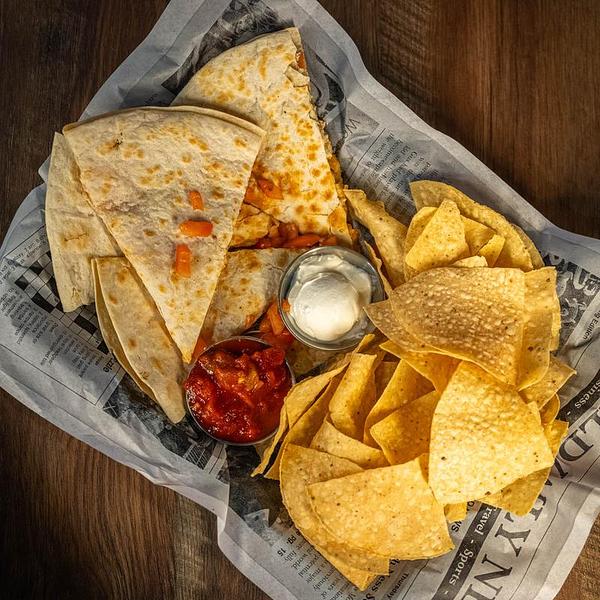 MJ's Sports Bar and Grill