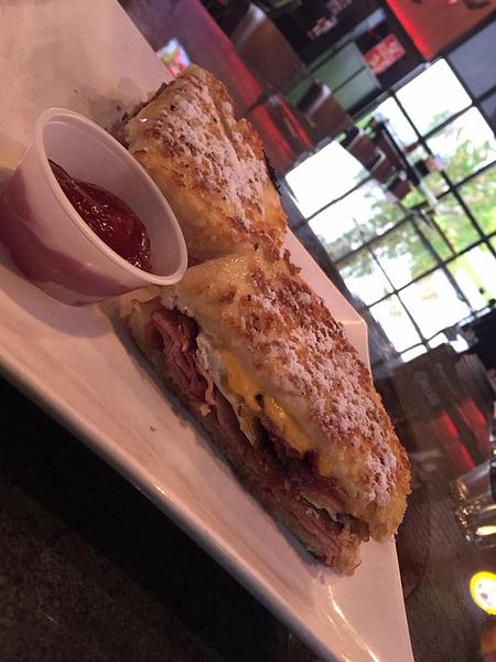 The Vig | Alehouse & Casino