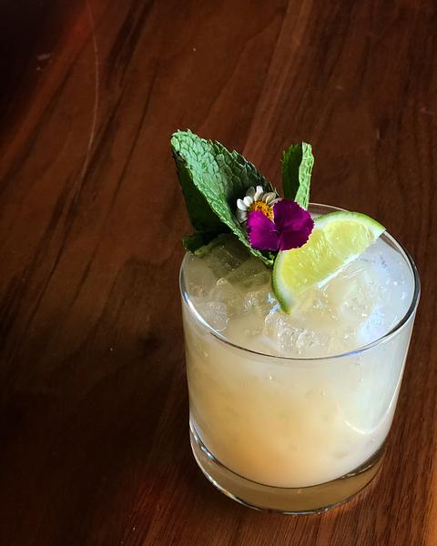 R&D Cocktail Bar