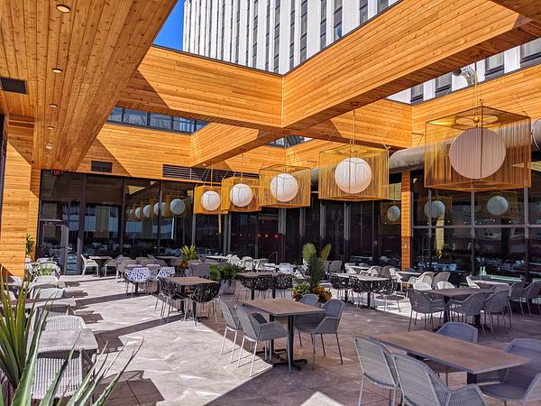 CRAVE American Kitchen & Sushi Bar (Rochester)