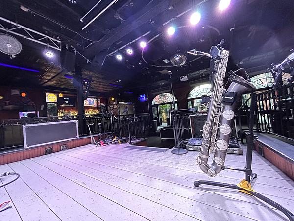 Razzoo Bar & Patio