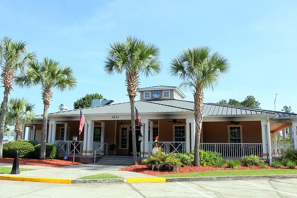 Wahoo Seafood Grill