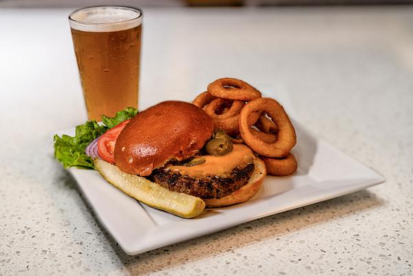 London Bar & Grill