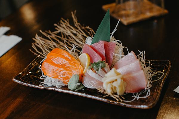 Kuka Sushi & Izakaya
