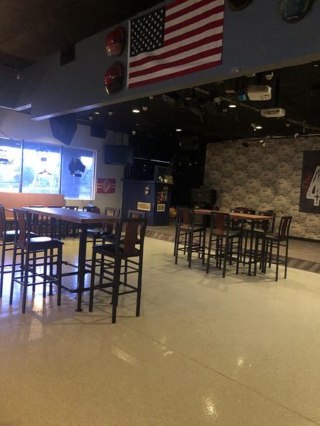 The 44 Sports Grill & Nightlife