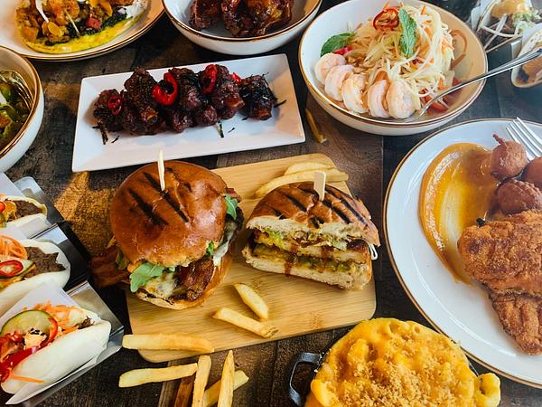 Topside Tavern - American Restaurant & Bar