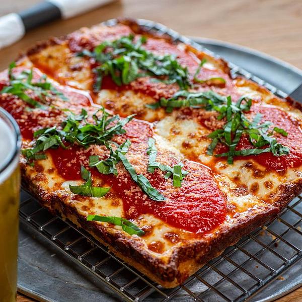 Freedom Brothers Pizzeria & Alehouse Naperville