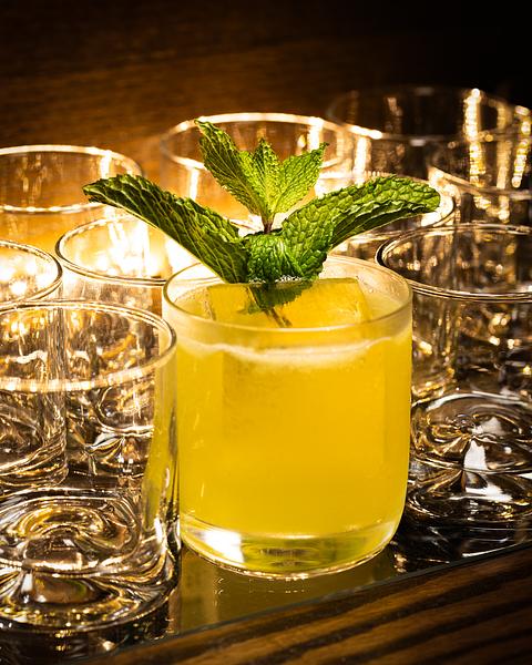 Bar 1919