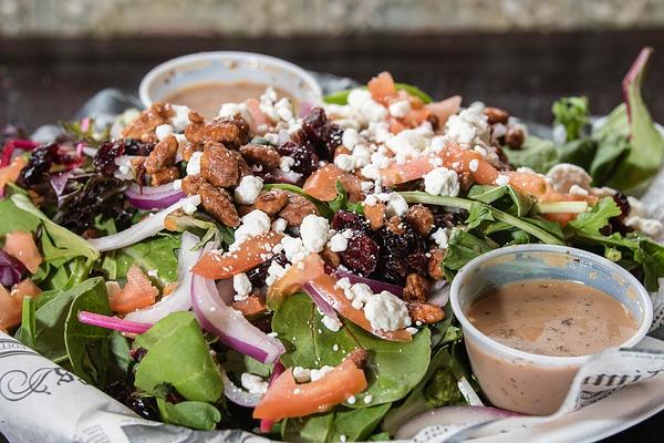 Kelliann’s Bar & Grill