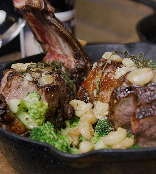 Cast Iron Chef Chop House & Oyster Bar