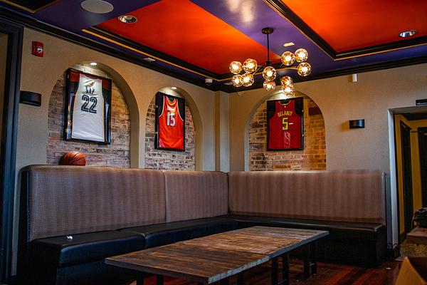 So Baltimore Sports Bar & Lounge