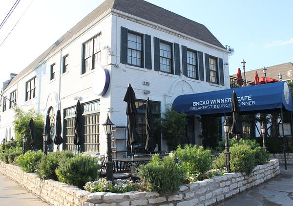 Bread Winners Cafe & Bakery