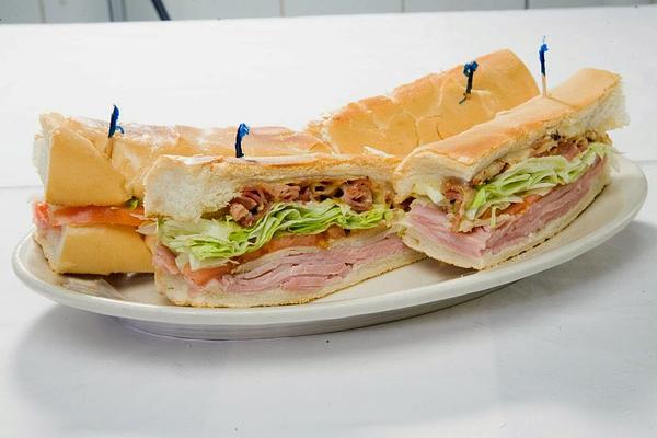 Latin Cafe 2000