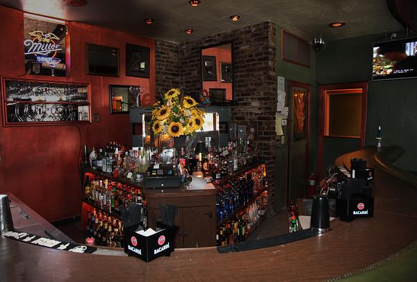 Capri Lounge