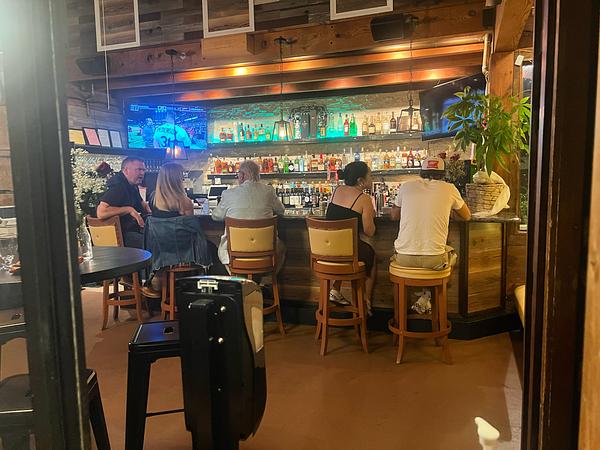 The Walnut Tavern Bar & Grill