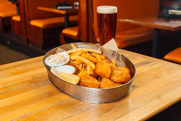 Iron Hill Brewery & Restaurant