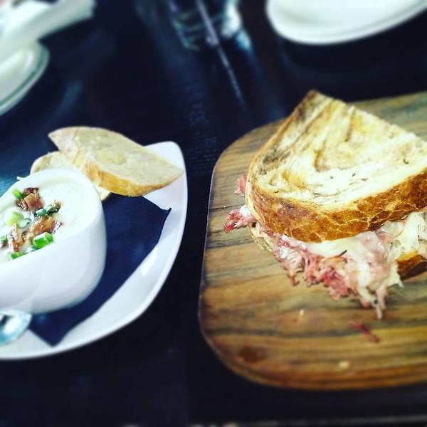 Cloud 9 Wine Bar & Restaurant