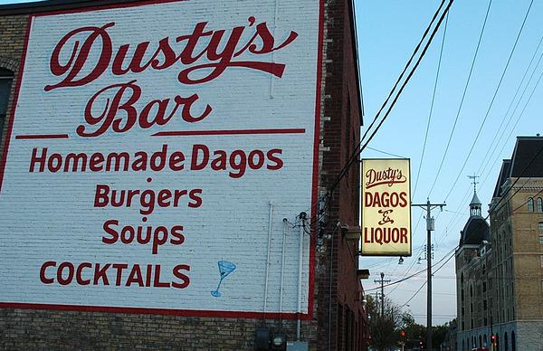 Dusty's Bar