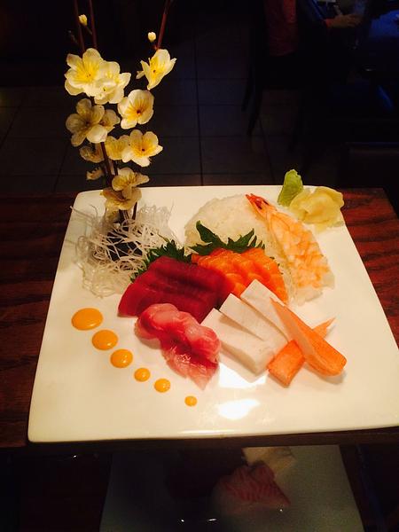 Sakura Japanese Sushi & Grill