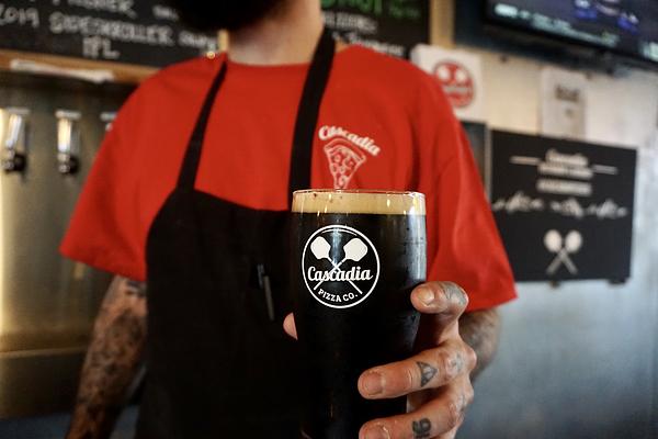 Cascadia Pizza Restaurant and Brewery