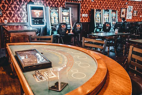 Round Up Saloon