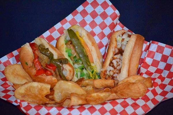 Dogz Bar & Grill
