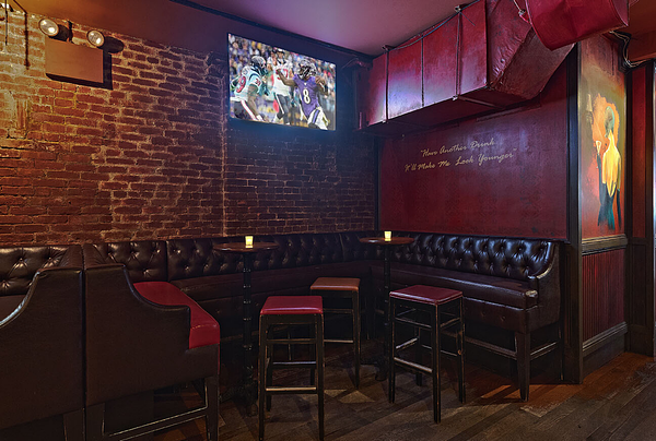 Sally's Bar